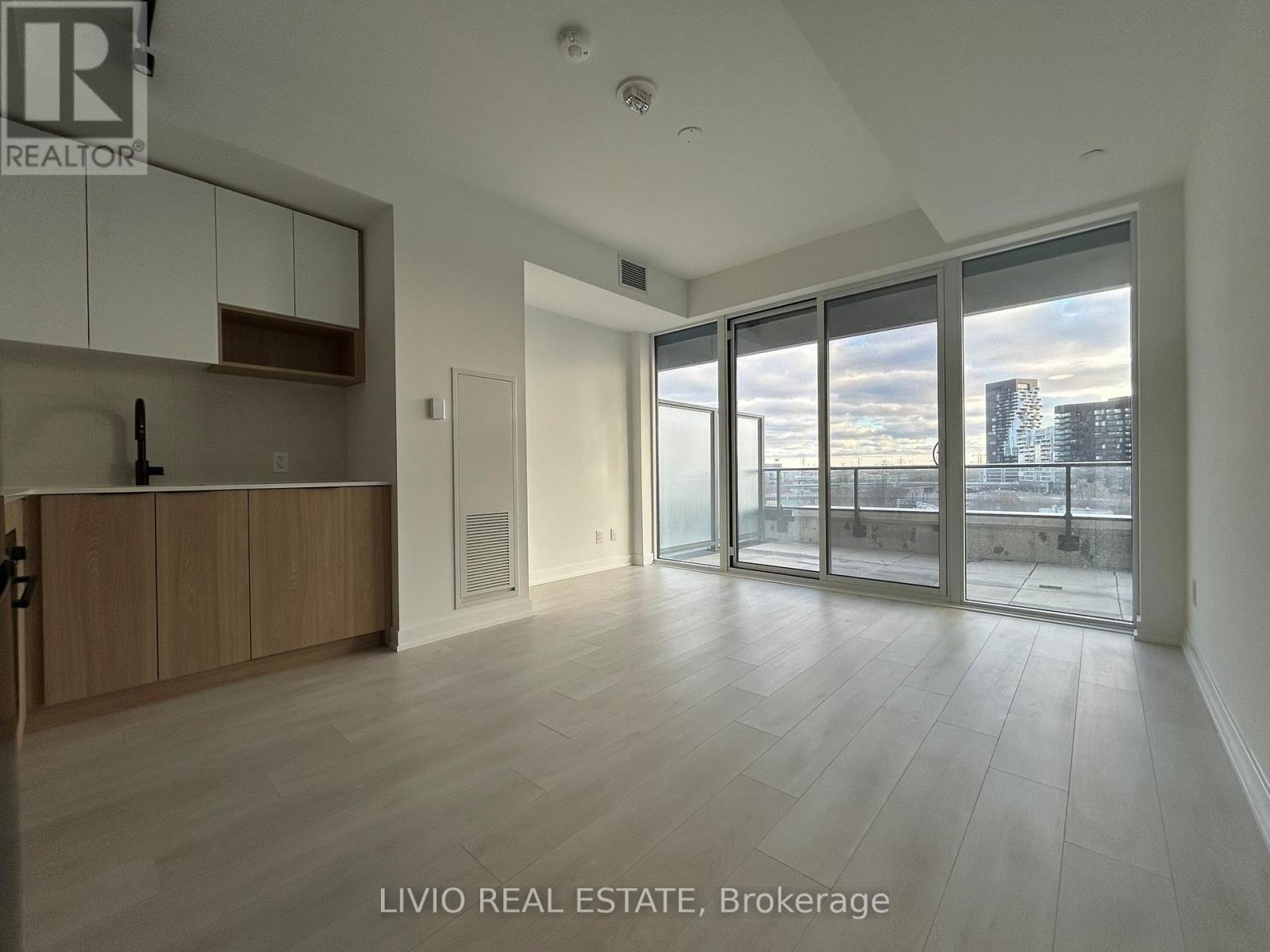 513 - 5 Defries Street, Toronto, Ontario  M5A 0W7 - Photo 5 - C12746418