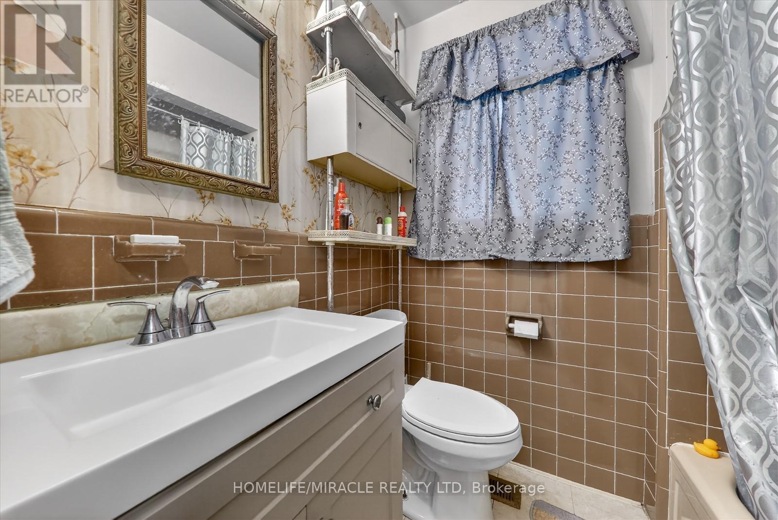 30 Melchior Drive, Toronto, Ontario  M1E 3W5 - Photo 14 - E12746412