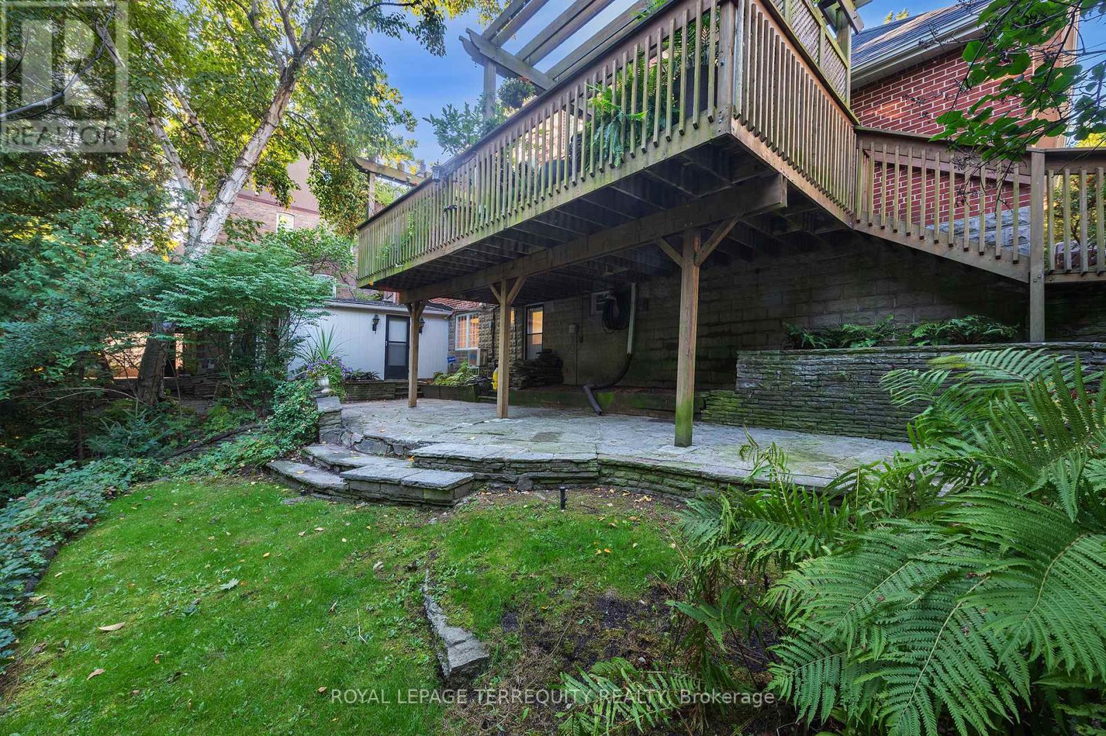 223 Riverside Drive, Toronto, Ontario  M6S 4A8 - Photo 49 - W12746380