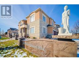 24 PRINCE EDWARD BOULEVARD, Brampton, Ontario