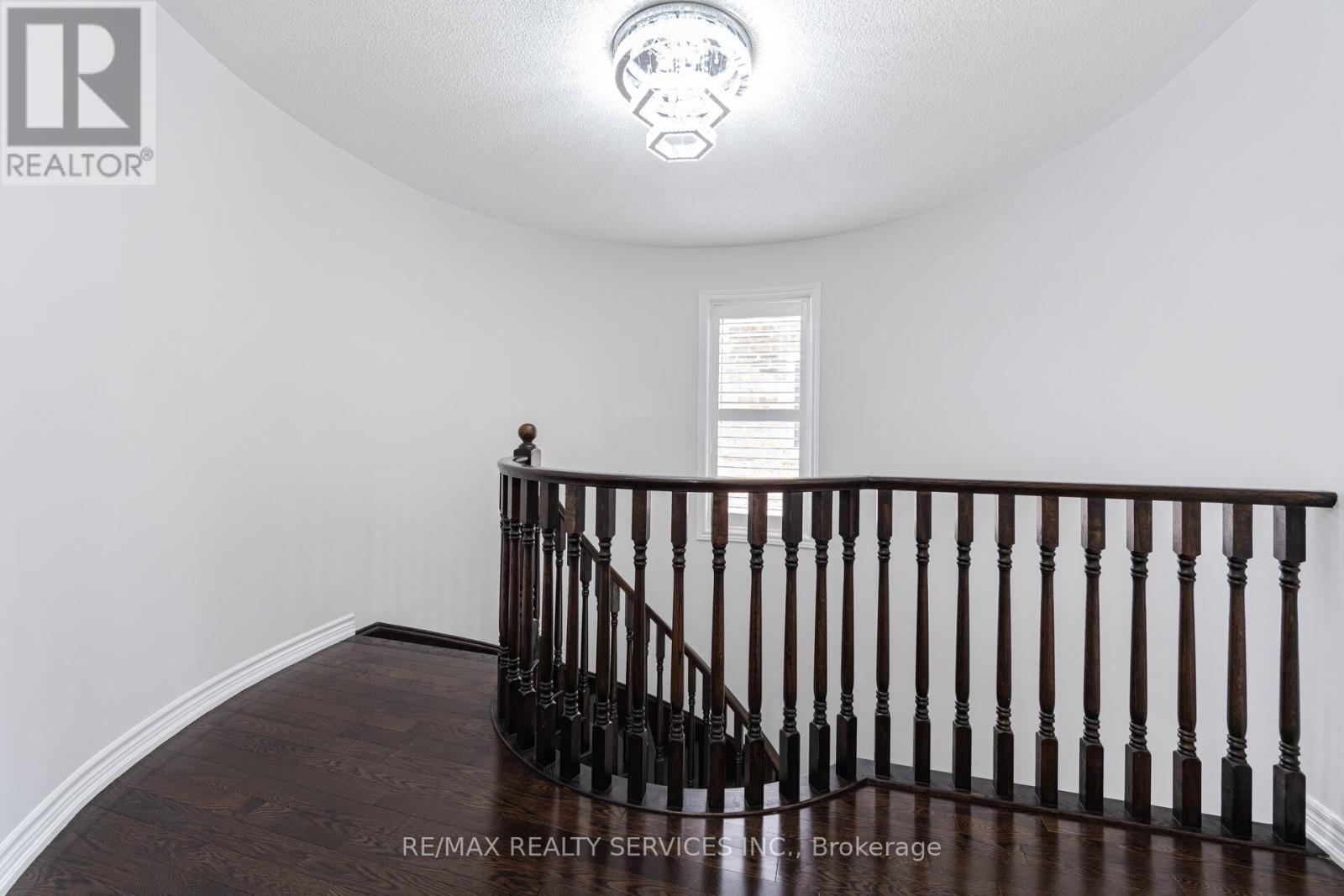 7 Swanton Road, Brampton, Ontario  L6X 5J3 - Photo 23 - W12746422