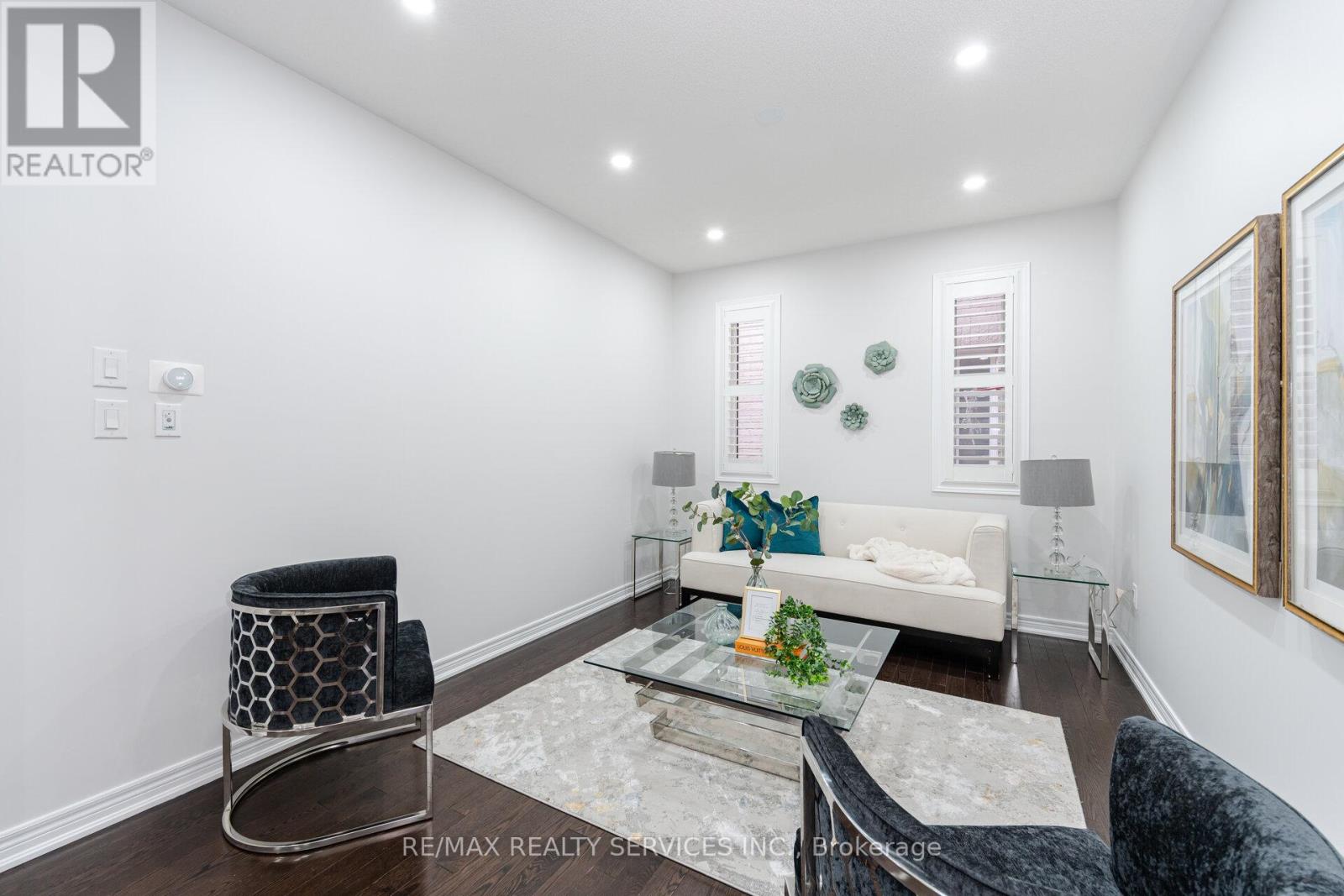 7 Swanton Road, Brampton, Ontario  L6X 5J3 - Photo 9 - W12746422