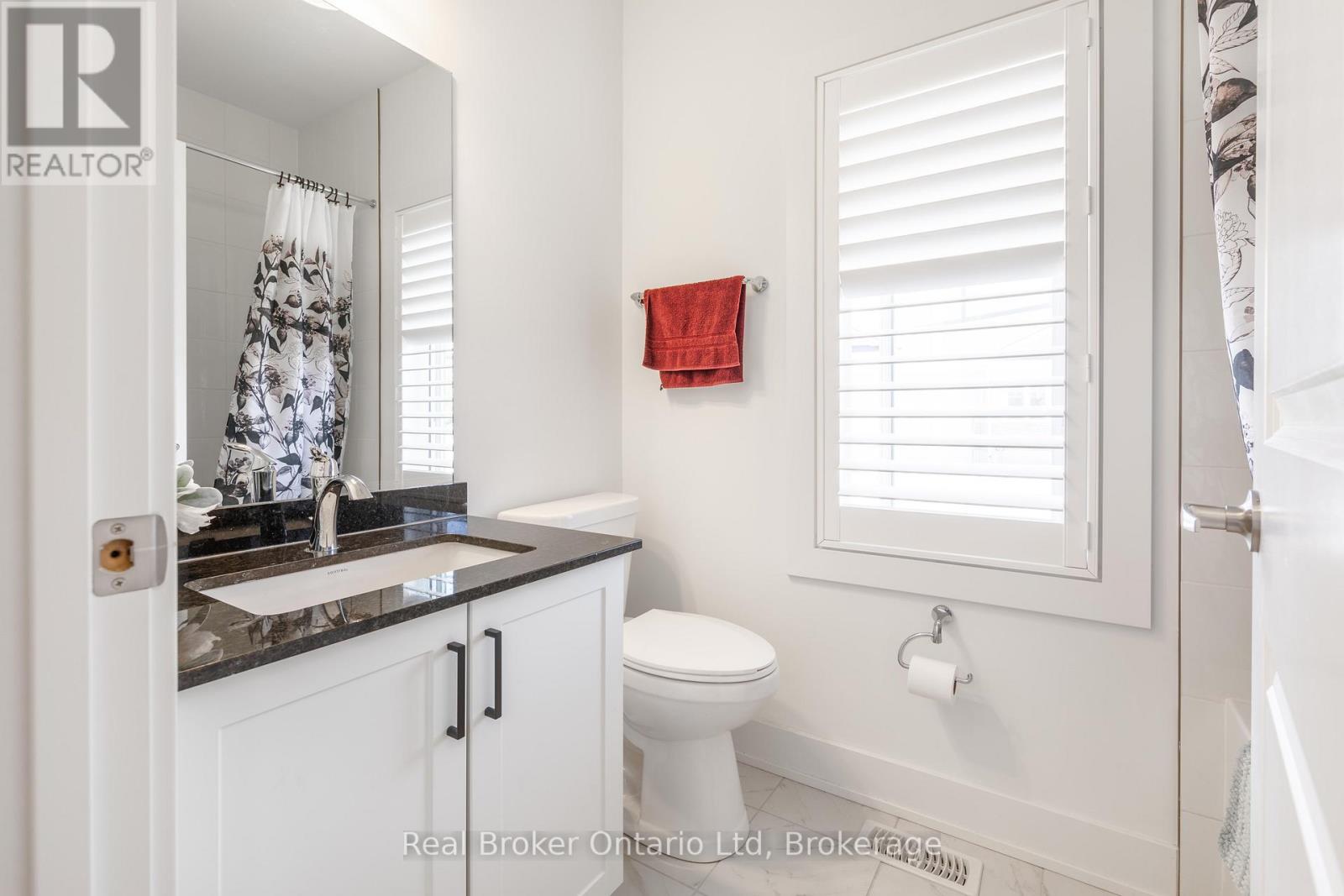 221 Ironwood Way, Georgian Bluffs, Ontario  N0H 1S0 - Photo 6 - X12746442