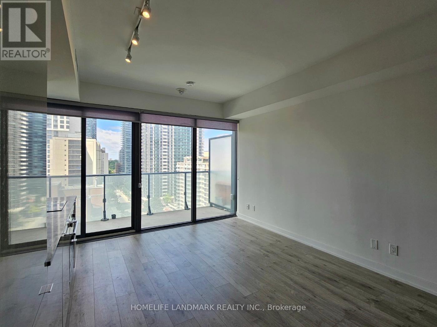 1502 - 161 Roehampton Avenue, Toronto, Ontario  M4P 1P9 - Photo 16 - C12746438