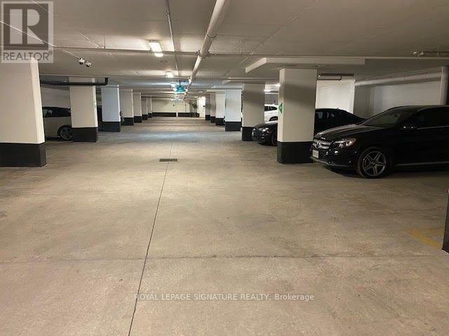 418 - 223 St Clair Avenue W, Toronto, Ontario  M4V 0A5 - Photo 12 - C12746454