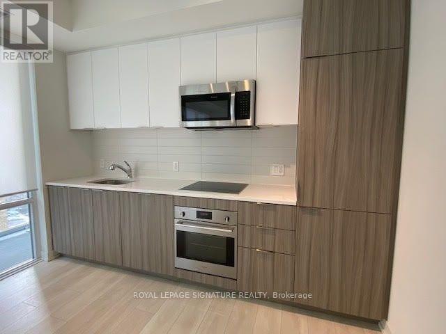 418 - 223 St Clair Avenue W, Toronto, Ontario  M4V 0A5 - Photo 6 - C12746454