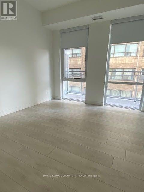 418 - 223 St Clair Avenue W, Toronto, Ontario  M4V 0A5 - Photo 8 - C12746454