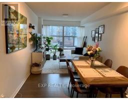 809 - 11 ST. JOSEPH STREET, Toronto, Ontario