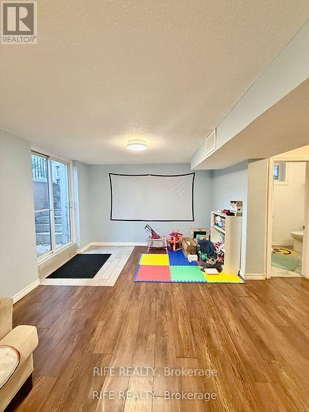 38 Aurora Heights Drive, Aurora, Ontario  L4G 2W7 - Photo 14 - N12746456