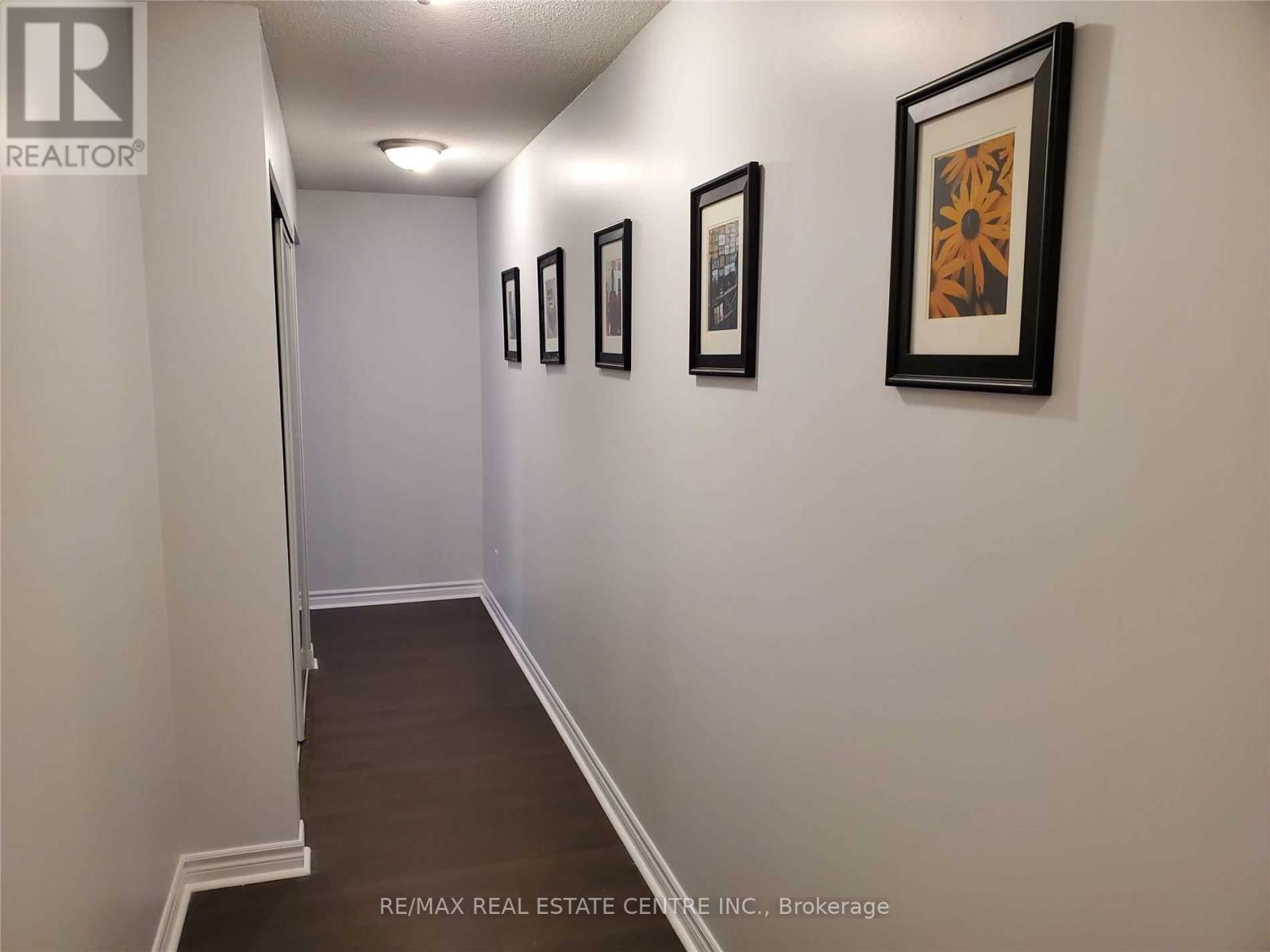 507 - 4080 Living Arts Drive, Mississauga, Ontario  L5B 4M8 - Photo 8 - W12746452