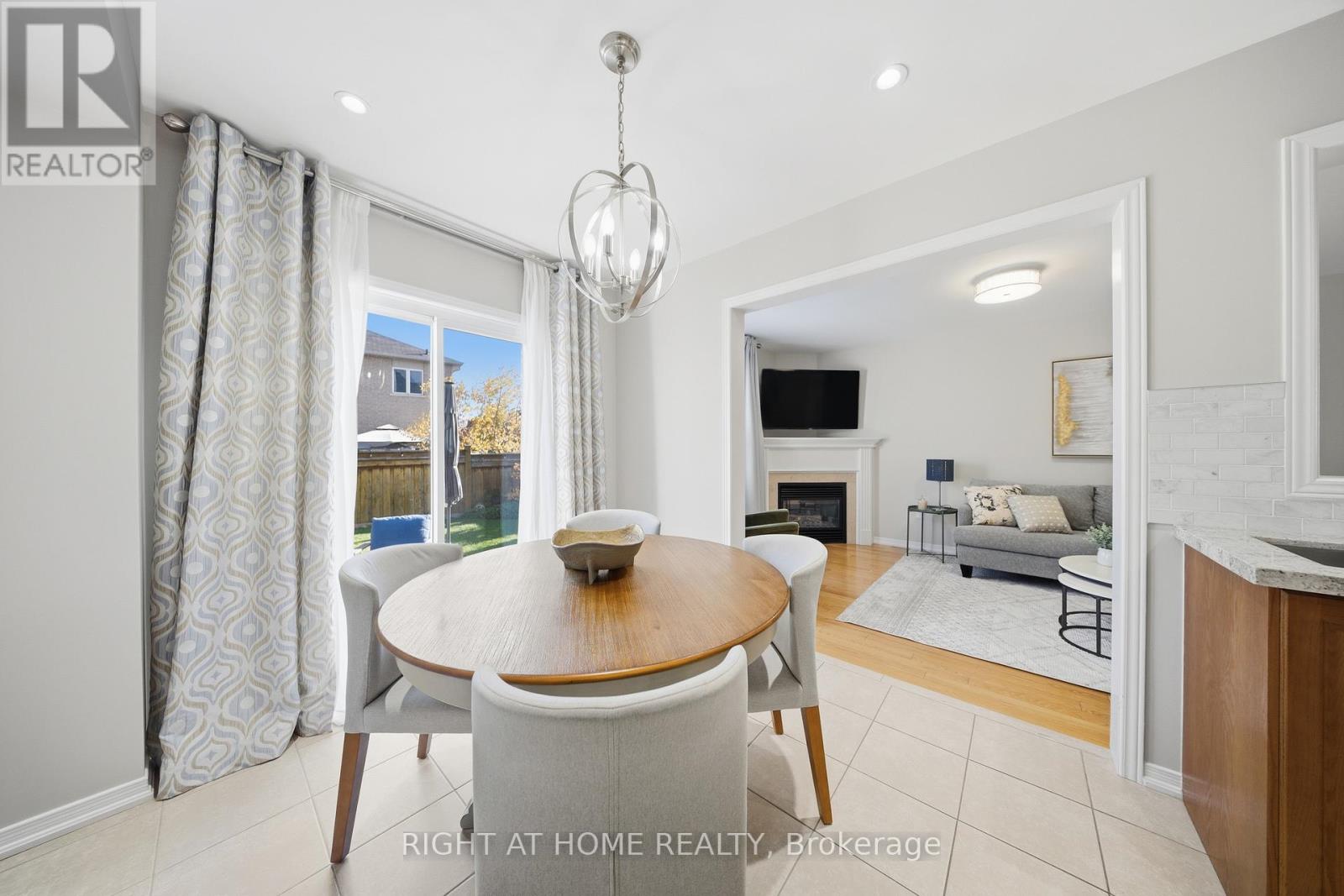 9 Manordale Crescent, Vaughan, Ontario  L4H 0T6 - Photo 19 - N12745826