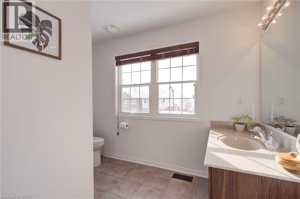 106 Voyager Pass, Hamilton, Ontario  L0R 1C0 - Photo 28 - 40802047