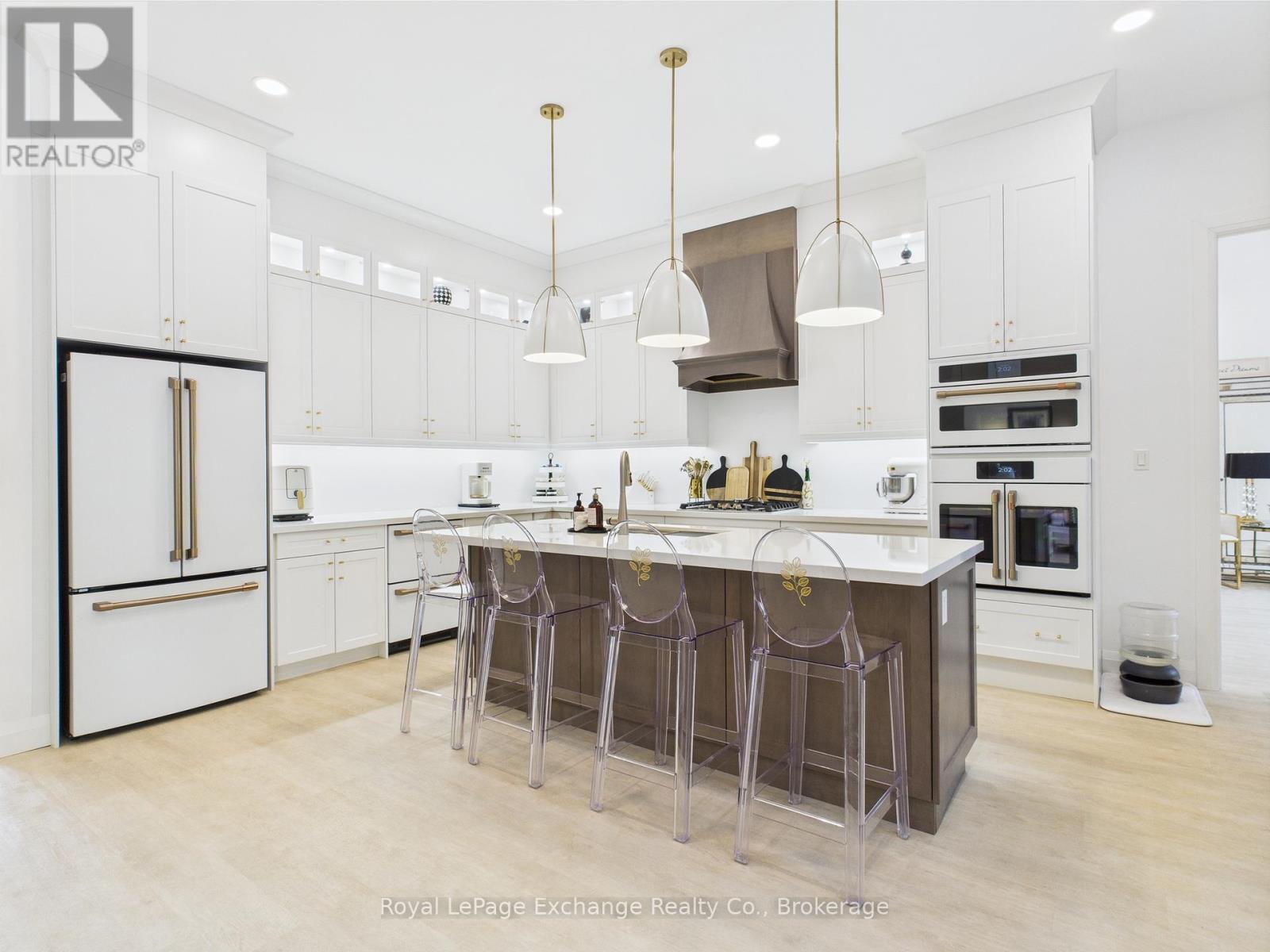 12 Sunset Place, Huron-Kinloss, Ontario  N2Z 0G6 - Photo 14 - X12746466