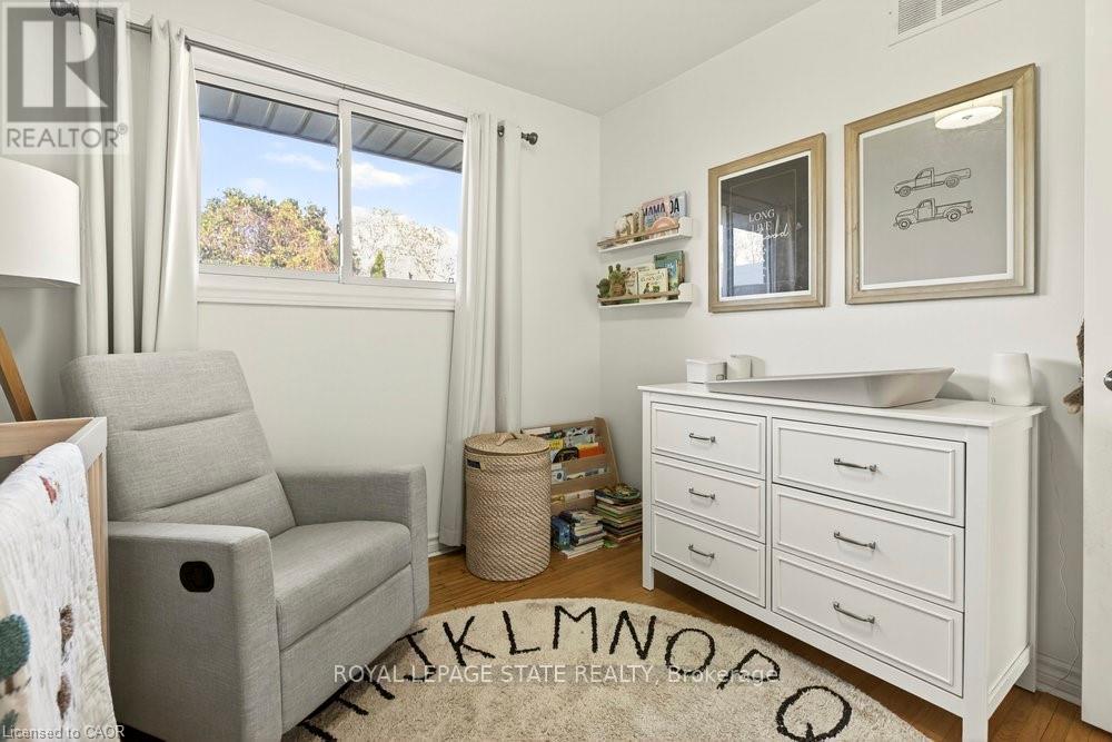 7 Prince Charles Drive, St. Catharines, Ontario  L2N 3Y4 - Photo 19 - X12662414