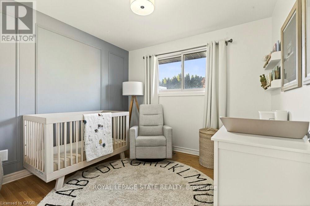 7 Prince Charles Drive, St. Catharines, Ontario  L2N 3Y4 - Photo 17 - X12662414