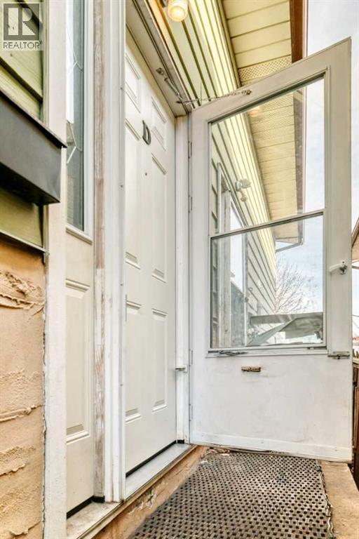 D, 903 44 Street Se, Calgary, Alberta  T2A 5K7 - Photo 5 - A2282956