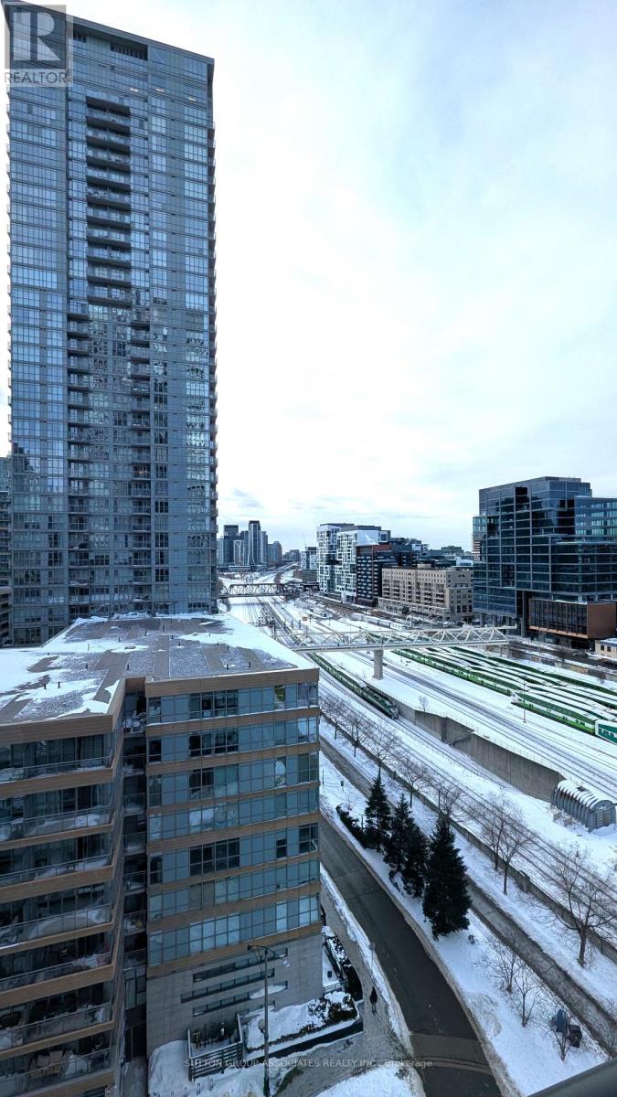 1608 - 25 Capreol Court, Toronto, Ontario  M5V 3Z7 - Photo 16 - C12746496