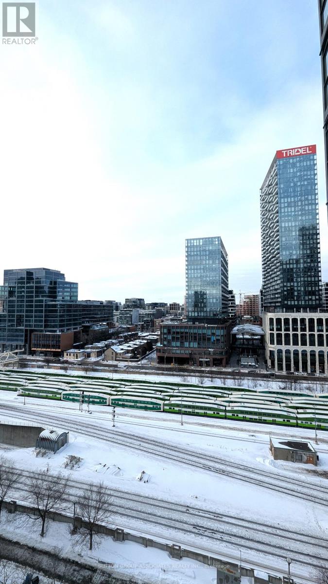 1608 - 25 Capreol Court, Toronto, Ontario  M5V 3Z7 - Photo 17 - C12746496