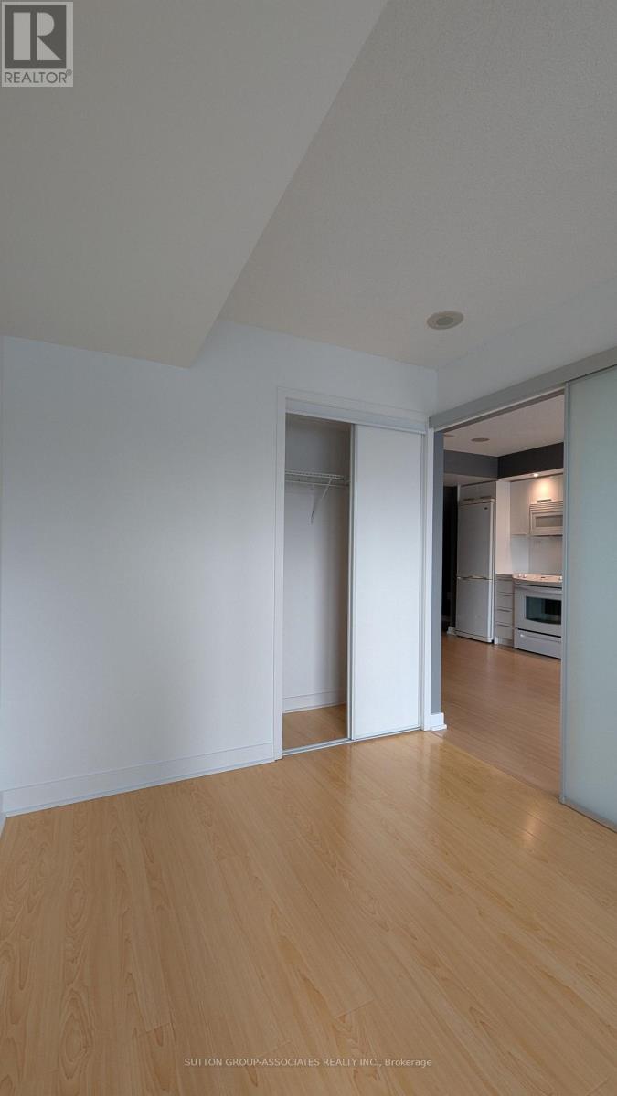 1608 - 25 Capreol Court, Toronto, Ontario  M5V 3Z7 - Photo 9 - C12746496