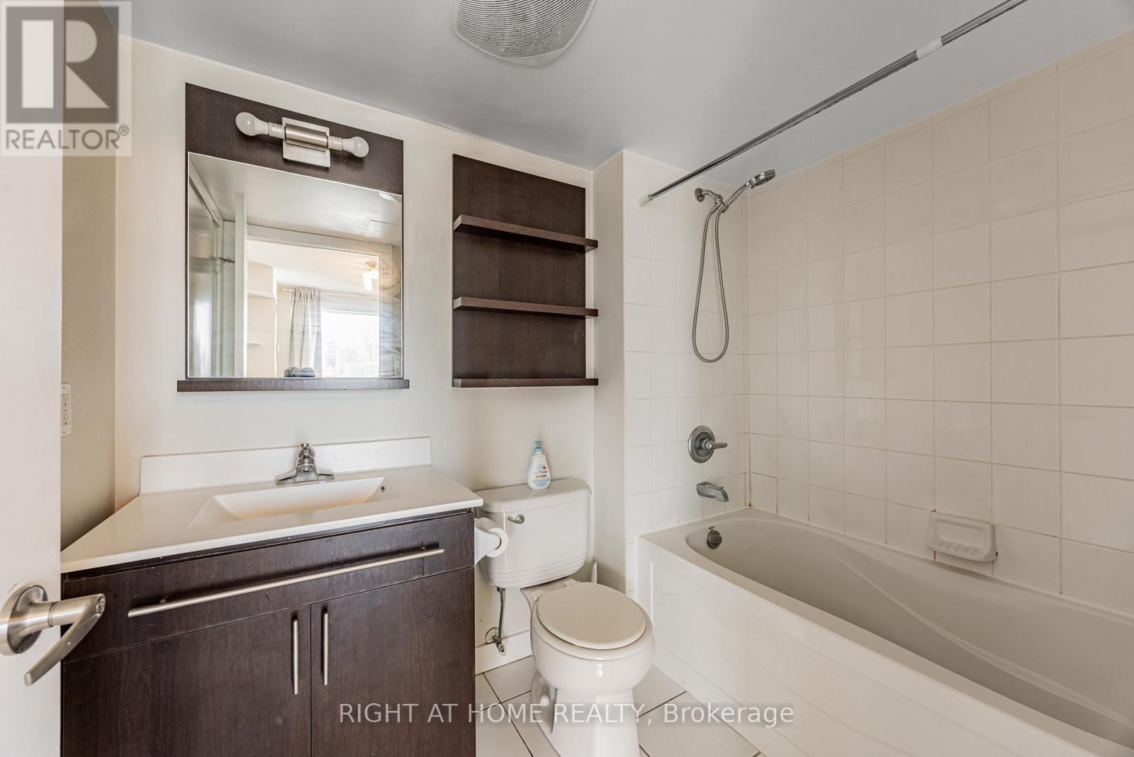 1409 - 80 Western Battery Road N, Toronto, Ontario  M6K 3S1 - Photo 19 - C12746508