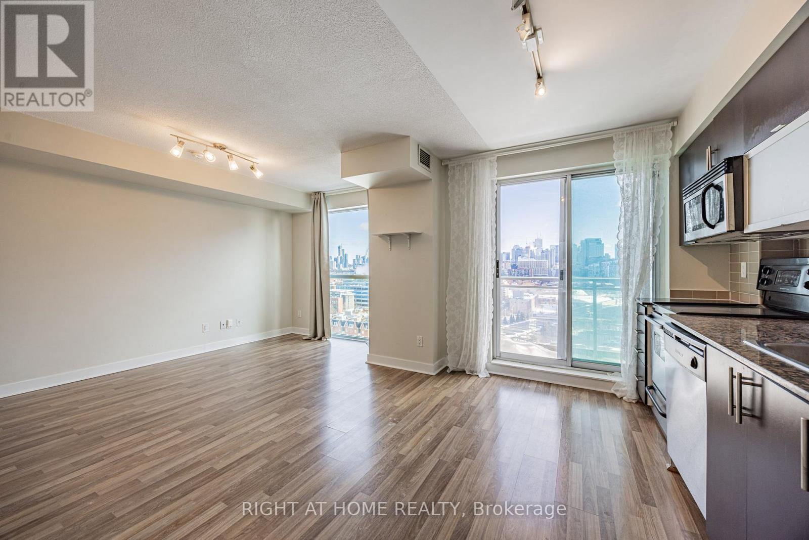 1409 - 80 Western Battery Road N, Toronto, Ontario  M6K 3S1 - Photo 4 - C12746508