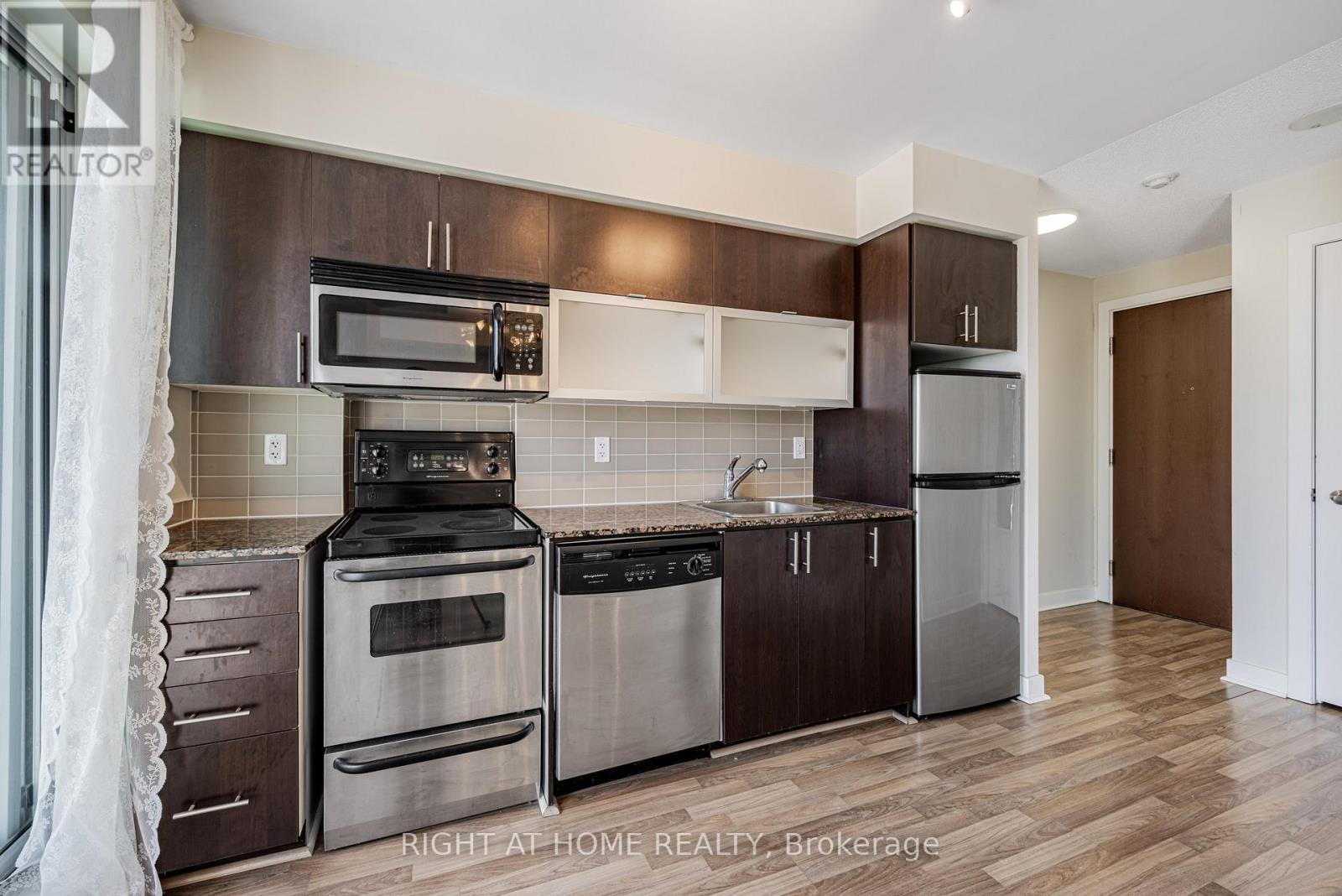 1409 - 80 Western Battery Road N, Toronto, Ontario  M6K 3S1 - Photo 7 - C12746508