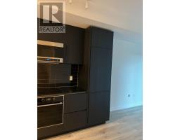 1706 - 110 BROADWAY AVENUE, Toronto, Ontario