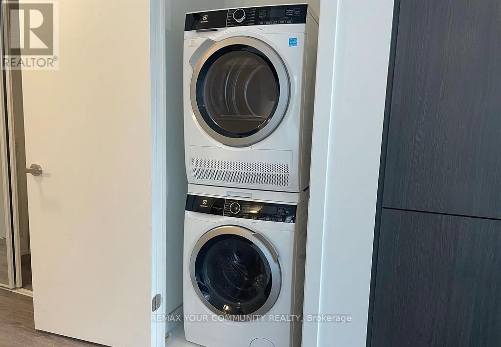 1715 - 138 Downes Street, Toronto, Ontario  M5E 0E4 - Photo 21 - C12746528