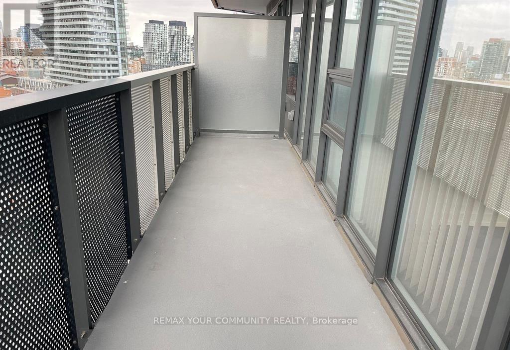 1715 - 138 Downes Street, Toronto, Ontario  M5E 0E4 - Photo 23 - C12746528