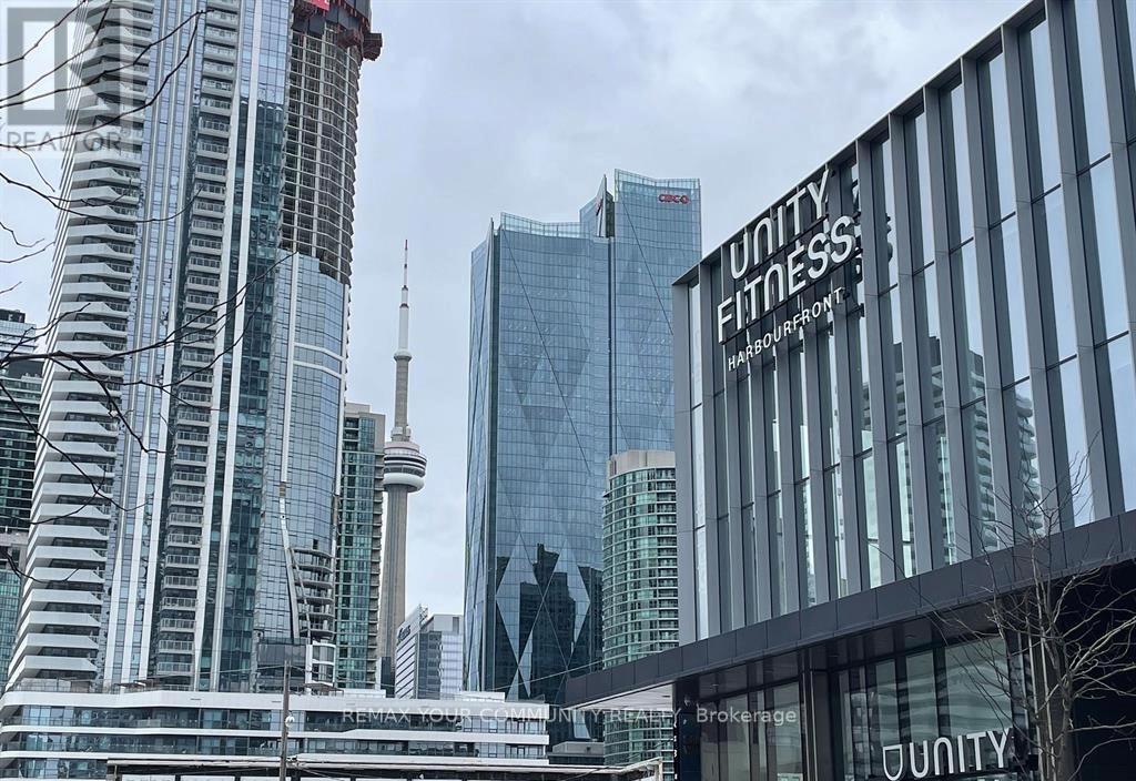 1715 - 138 Downes Street, Toronto, Ontario  M5E 0E4 - Photo 33 - C12746528