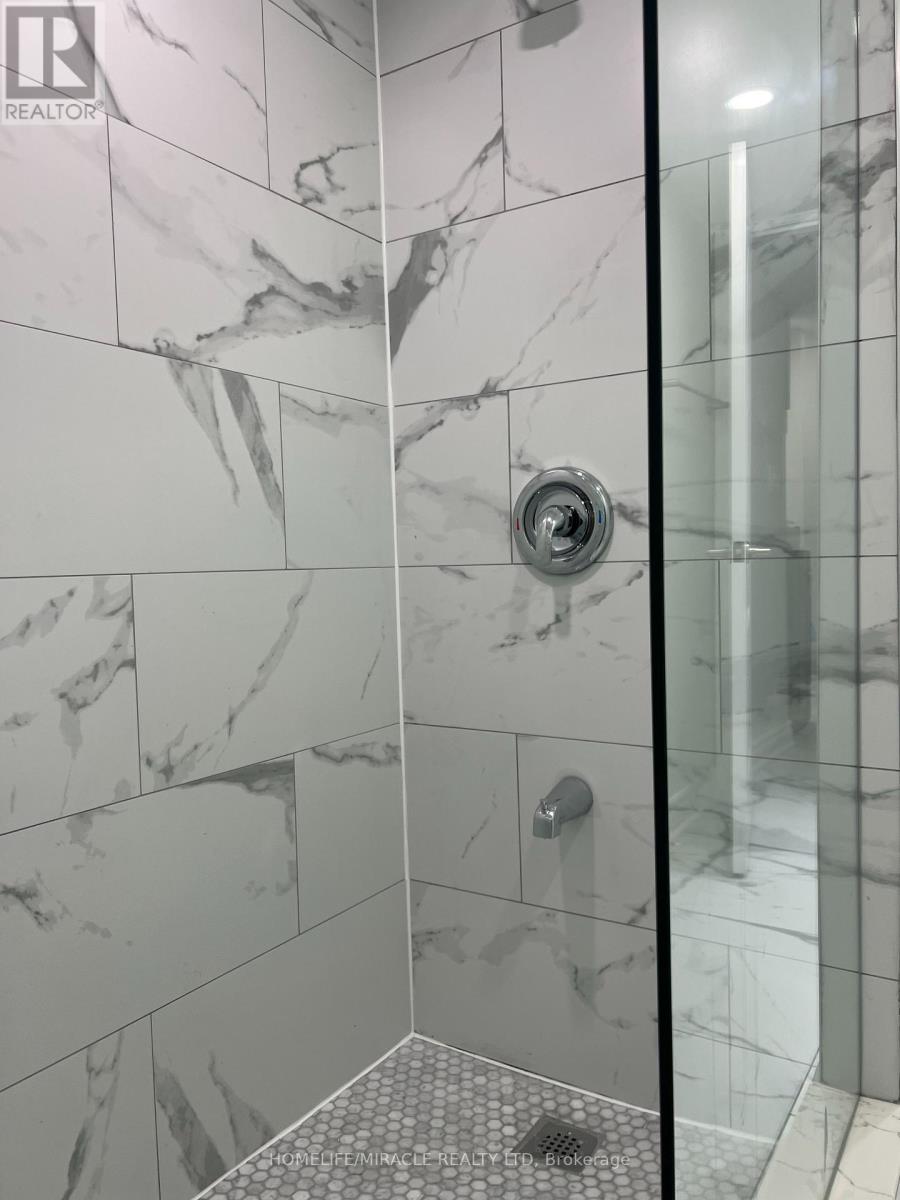 1430 Stillmeadow Lane, Pickering, Ontario  L1T 0N5 - Photo 11 - E12746526