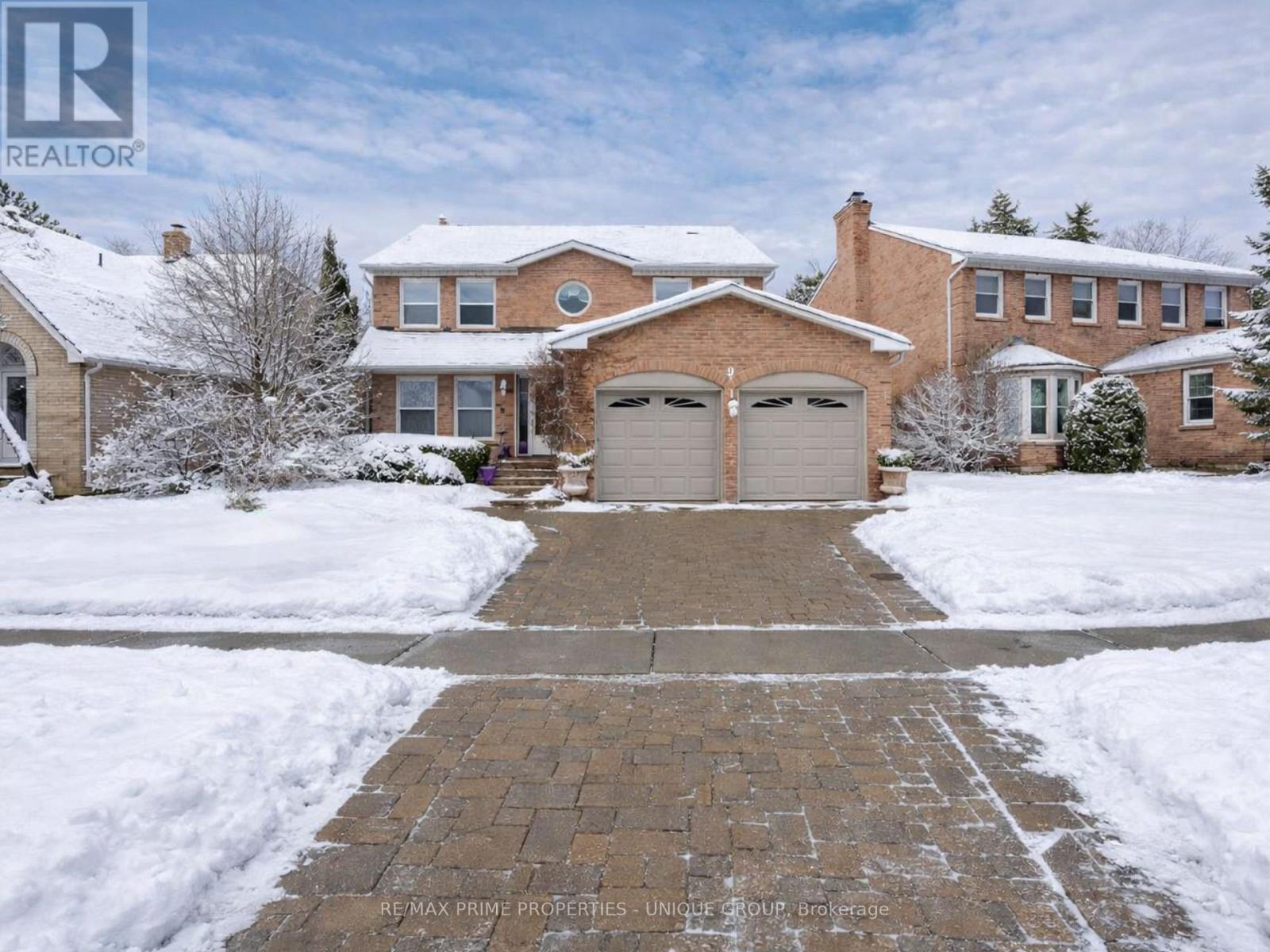 9 LONGWATER CHASE, Markham, Ontario