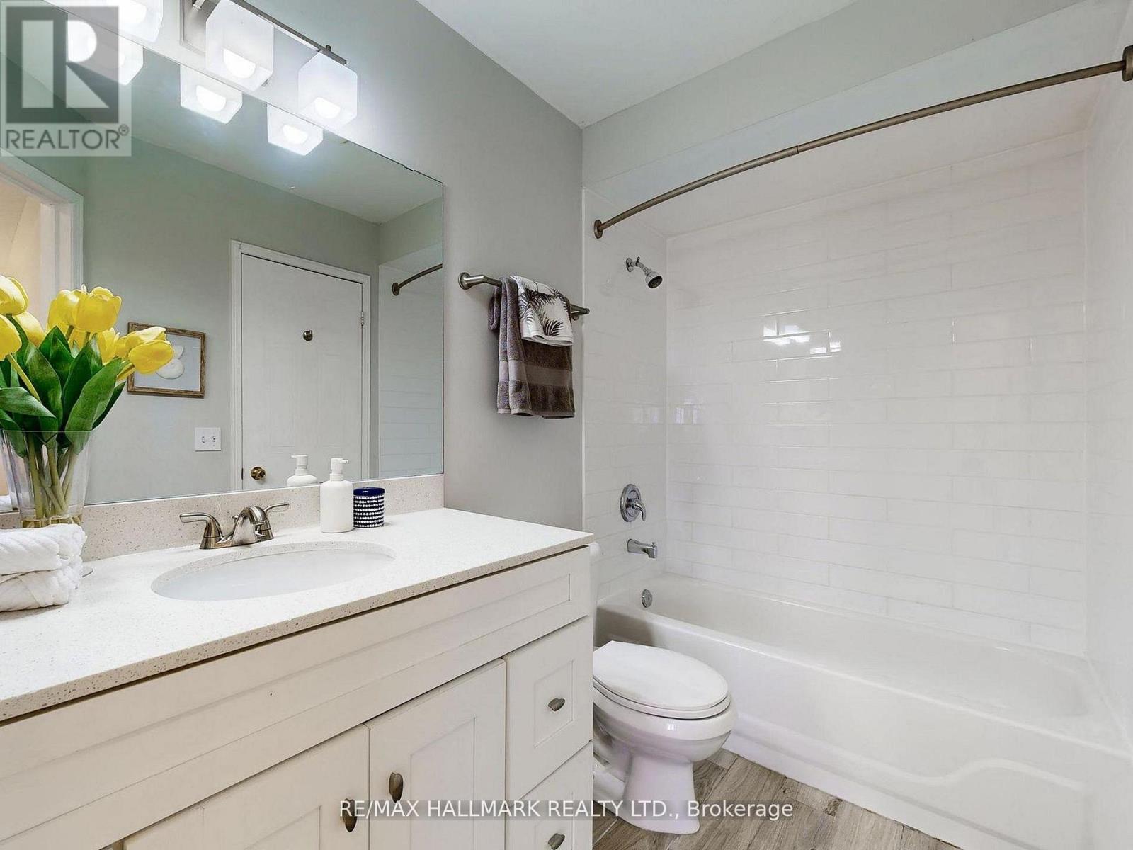 20b - 51 Northern Heights Drive, Richmond Hill, Ontario  L4B 4C9 - Photo 29 - N12746502