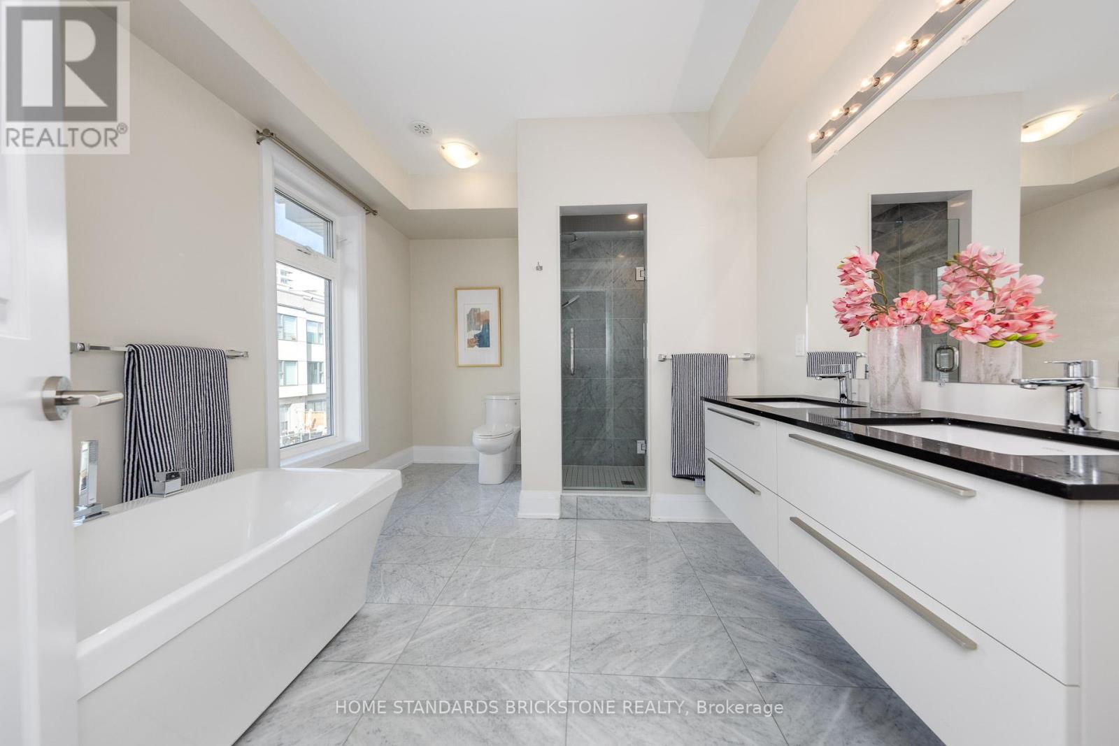 5 Smallwood Circle, Vaughan, Ontario  L4J 0K7 - Photo 21 - N12746522