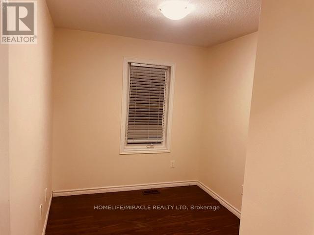 71 Batteaux Street, Barrie (Ardagh), Ontario  L4M 0K6 - Photo 15 - S12746500