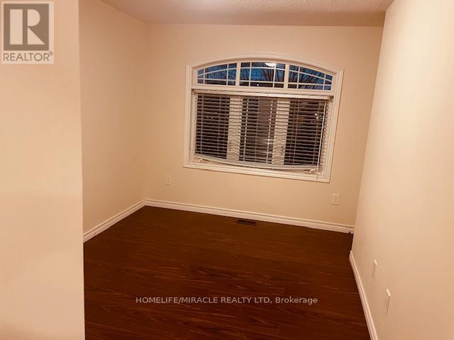 71 Batteaux Street, Barrie (Ardagh), Ontario  L4M 0K6 - Photo 16 - S12746500