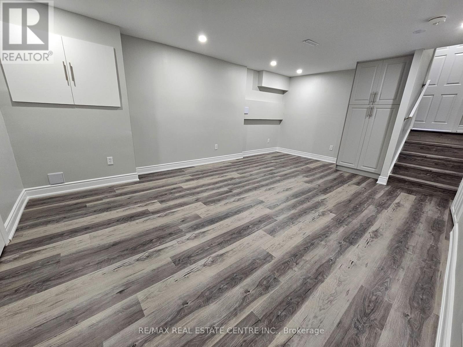 Lower - 896 Morley Avenue, Milton, Ontario  L9T 4Y8 - Photo 12 - W12746494