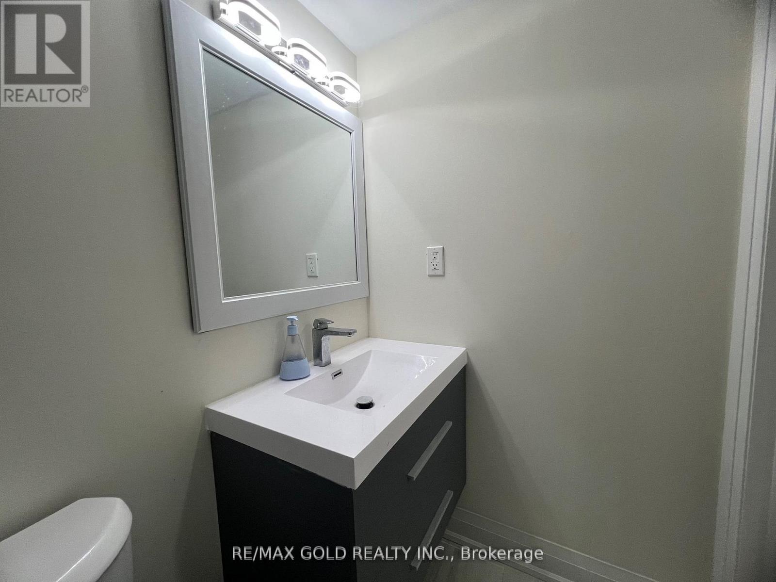 Bsmt - 32 Gulfbrook Circle, Brampton, Ontario  L6Z 0G5 - Photo 21 - W12746498