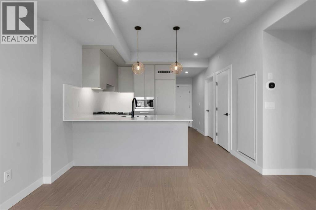 910, 8375 Broadcast Avenue Sw, Calgary, Alberta  T3H 4C6 - Photo 13 - A2281270