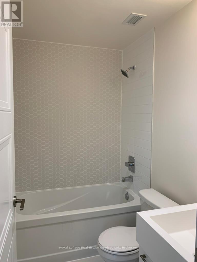 602 - 1 Neighbourhood Lane, Toronto, Ontario  M8Y 0C7 - Photo 11 - W12746536