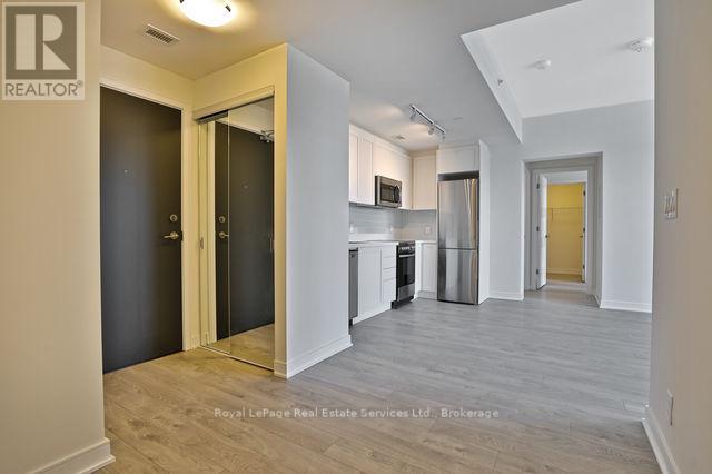 602 - 1 Neighbourhood Lane, Toronto, Ontario  M8Y 0C7 - Photo 2 - W12746536