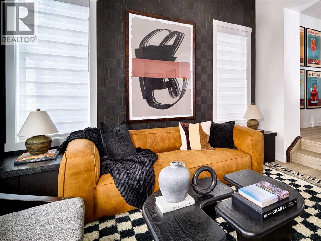 906 Chinook Winds Meadow Sw, Airdrie, Alberta  T4B 5P7 - Photo 9 - A2282159