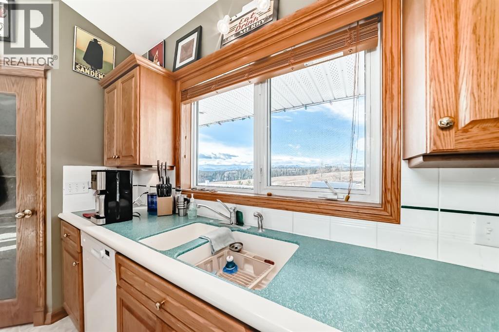 263230 Jamieson Road, Rural Bighorn No. 8, Alberta  T4C 1B6 - Photo 17 - A2271329