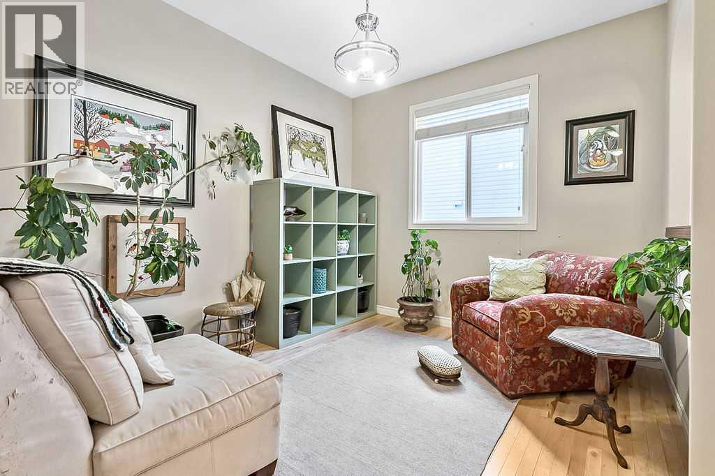 134 Crystal Green Drive, Okotoks, Alberta  T1S 0C7 - Photo 5 - A2283078