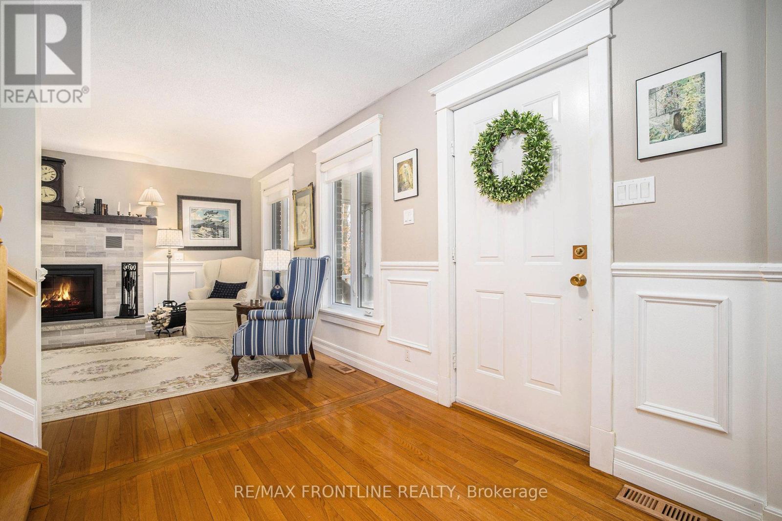 299 Mcguire Road, Montague, Ontario  K7A 4S4 - Photo 8 - X12746542