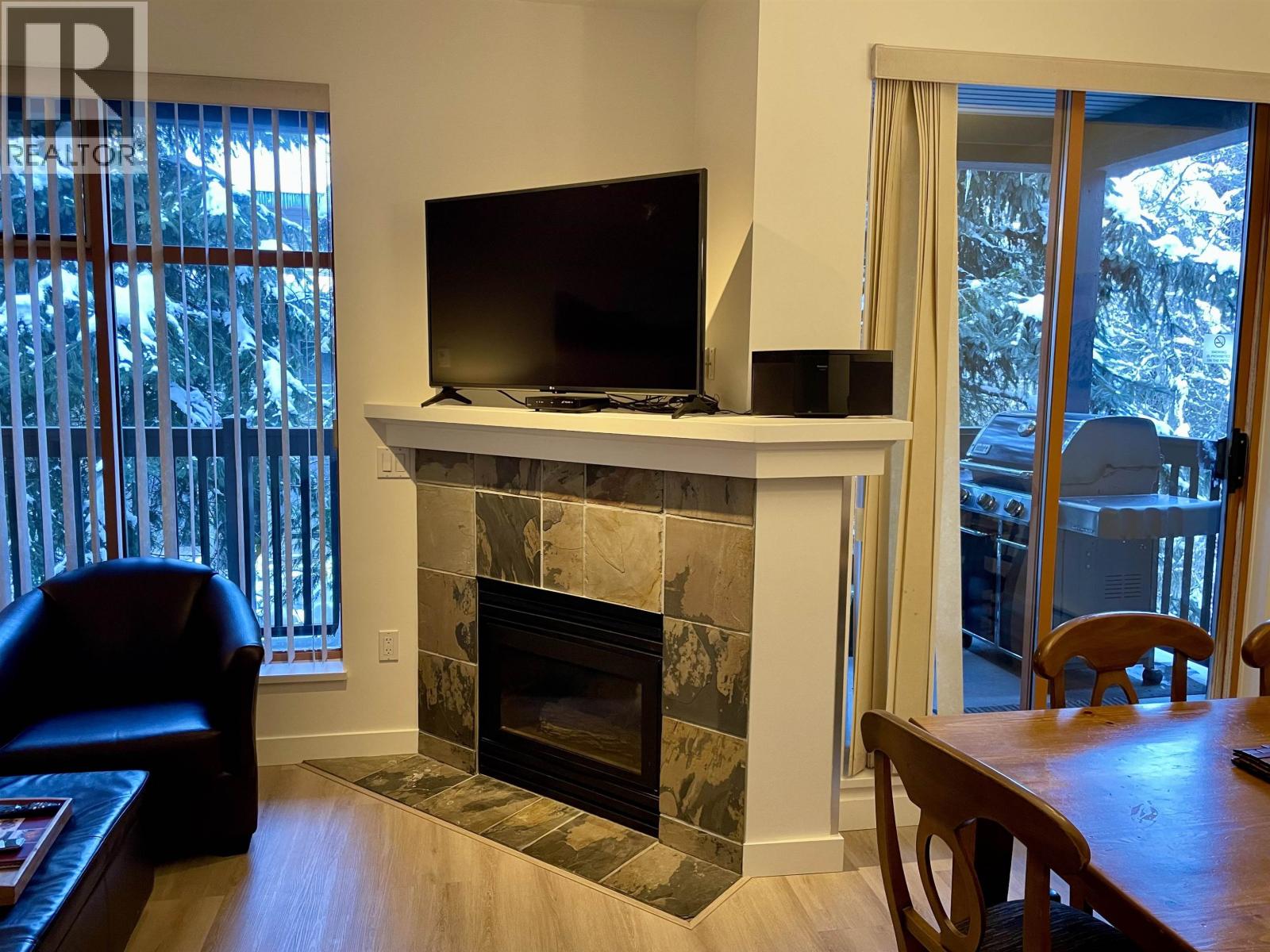 82 Wk 3&26-4355 NORTHLANDS BOULEVARD, whistler, British Columbia