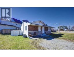 3 FALCON Road, Hamilton, Ontario