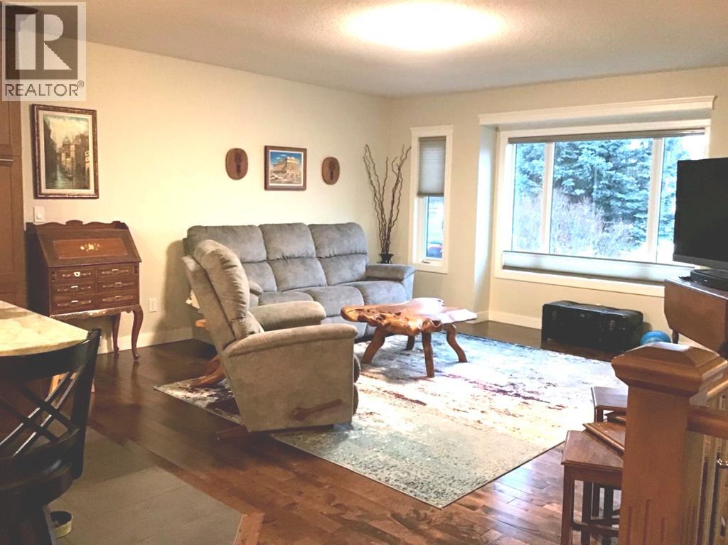 44 Park Drive, Whitecourt, Alberta  T7S 1S3 - Photo 23 - A2272264