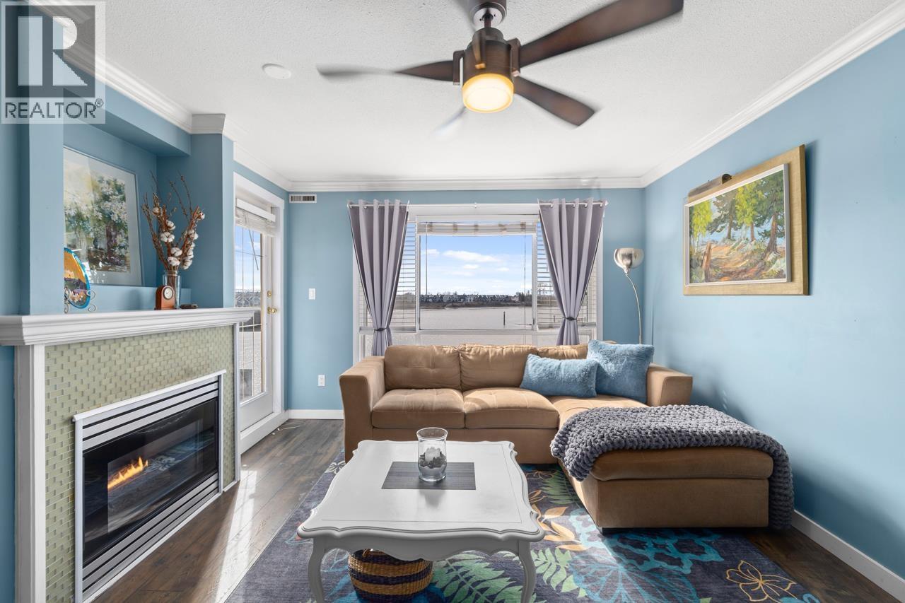 312 6 Renaissance Square, New Westminster, British Columbia  V3M 6N8 - Photo 6 - R3076200