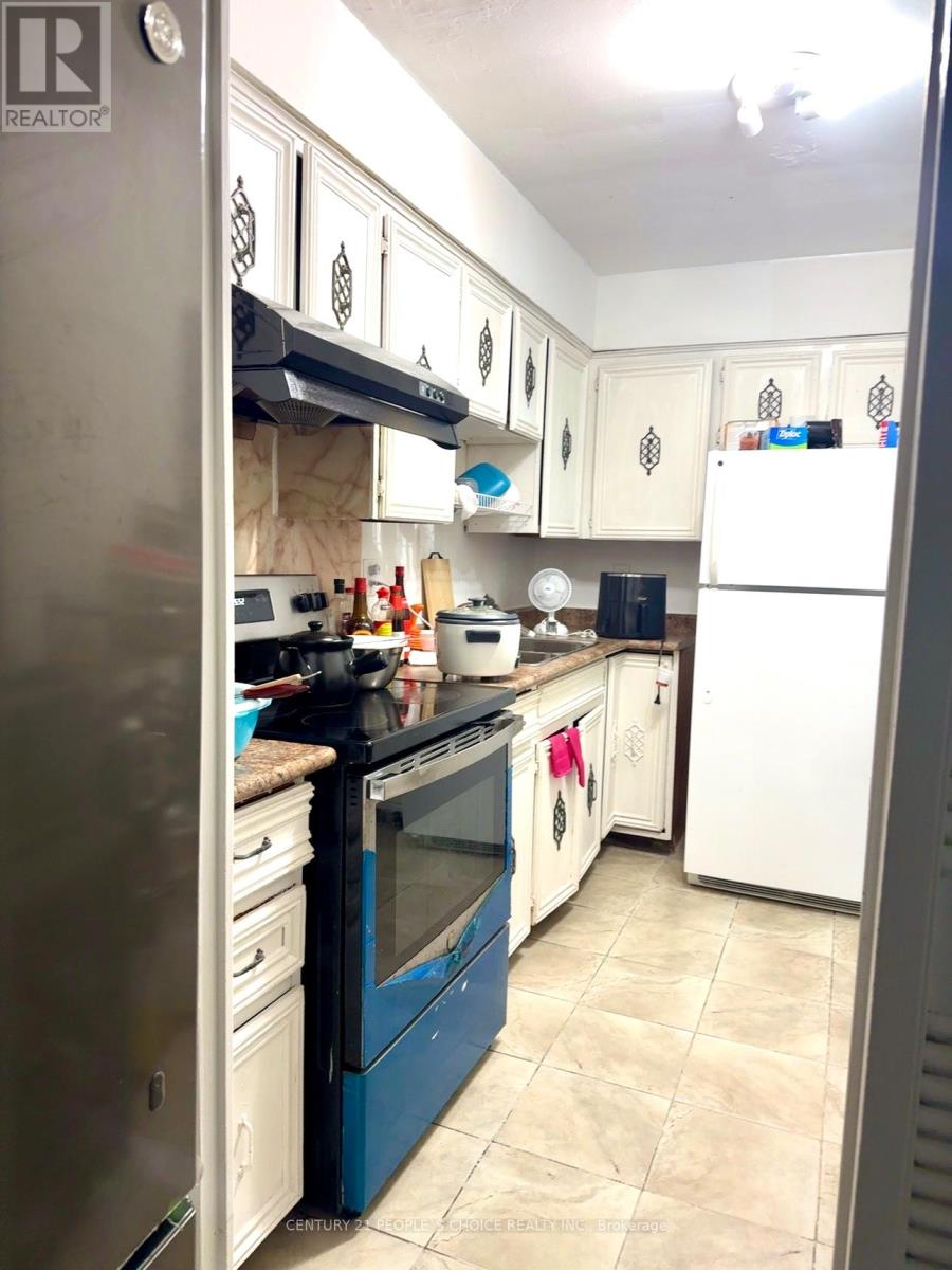 116 - 10 Eddystone Avenue, Toronto, Ontario  M3N 2T2 - Photo 7 - W12746544